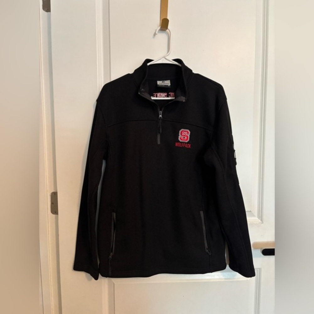 Colosseum | Black Half-Zip Pullover | NC STATE